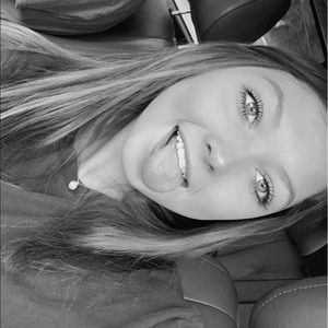 Meet your Posher, Katlyn